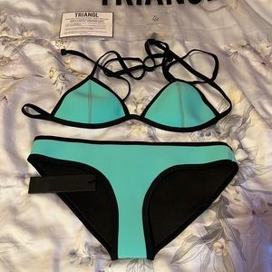 BNWT Triangl Chloe Miami Mint XS